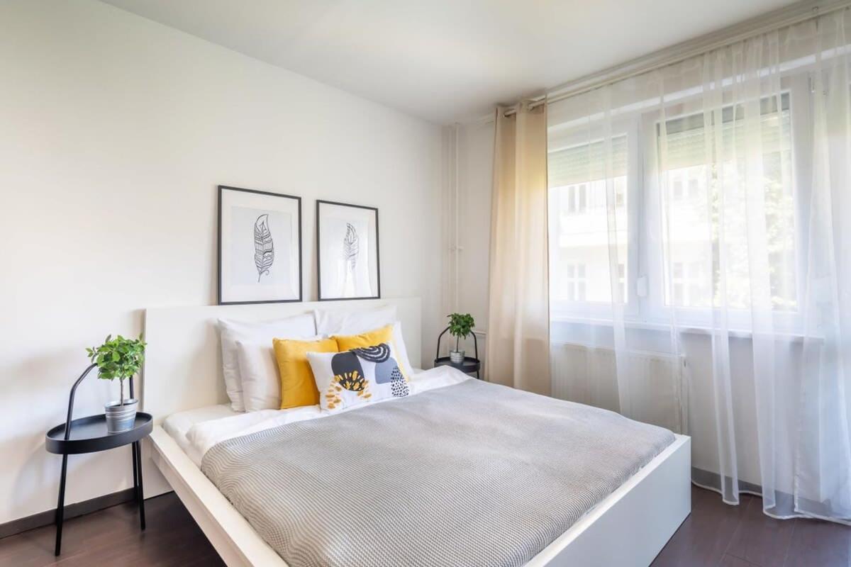 Sunny Balcony - Cute And Cozy Lägenhet Budapest Exteriör bild